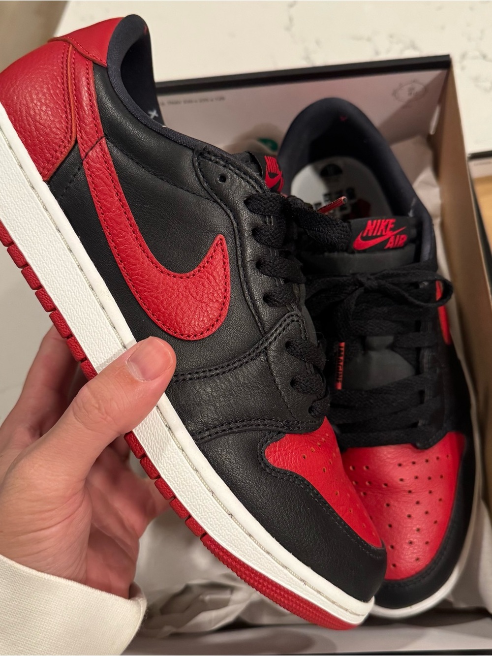 Nike Air Jordan 1 Low - Black/Red Banned Mens 11